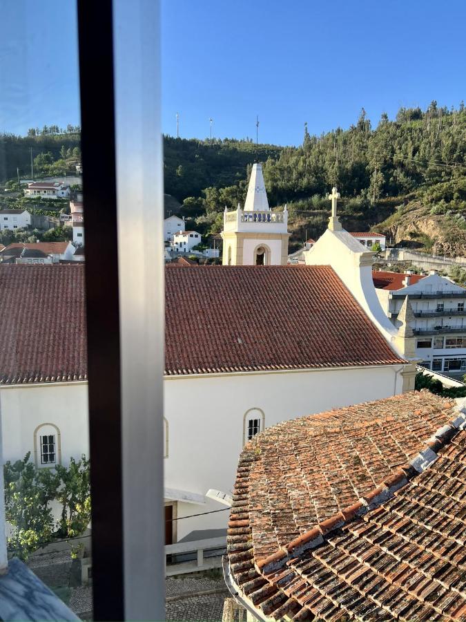Residencial Casa Velha Hotell Pampilhosa da Serra Eksteriør bilde